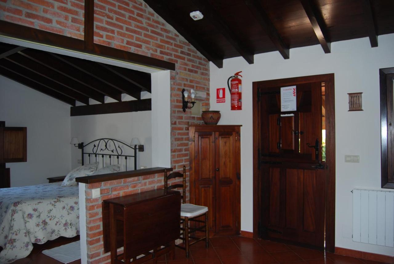 Apartamentos El Perujo Comillas Bagian luar foto