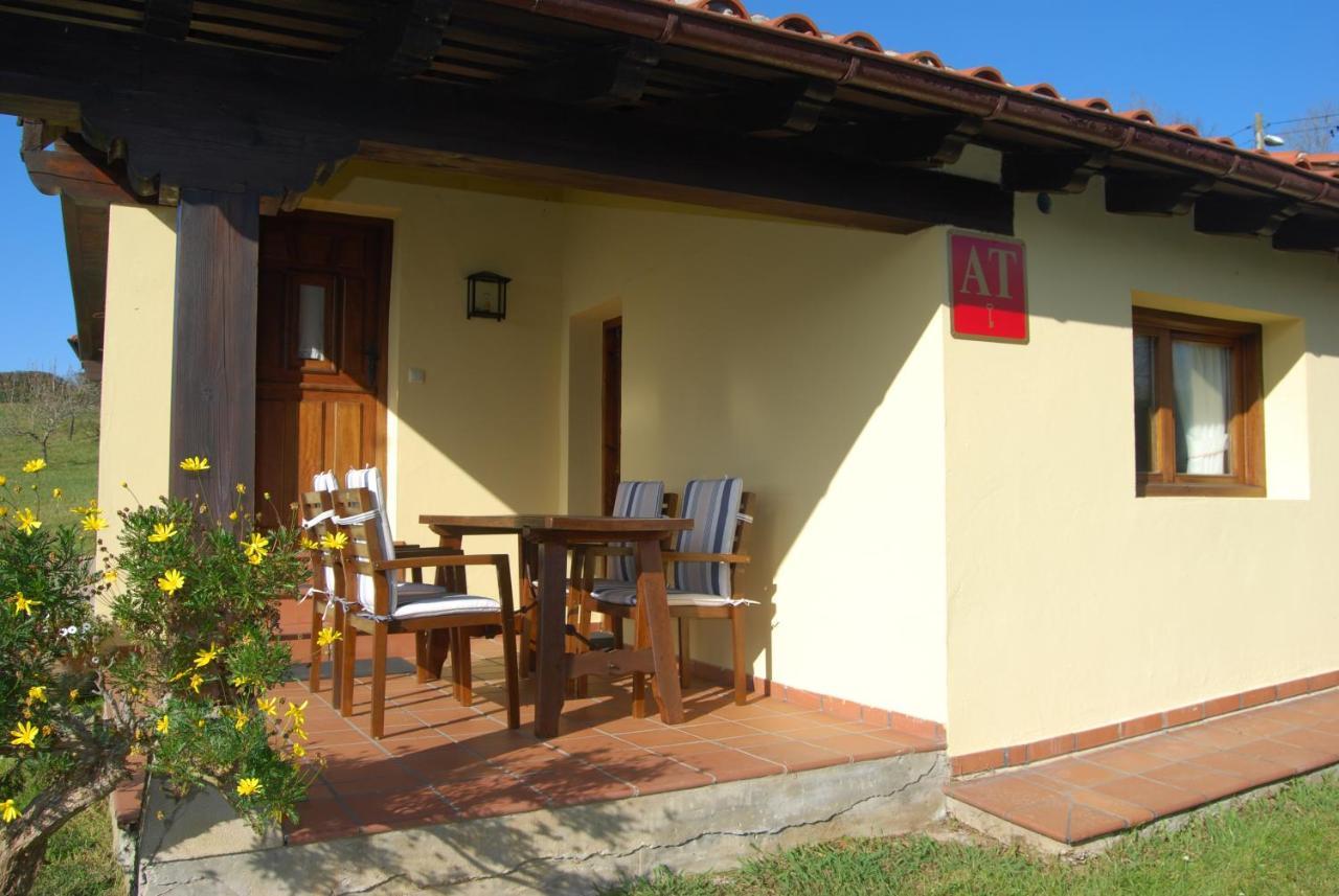 Apartamentos El Perujo Comillas Bagian luar foto